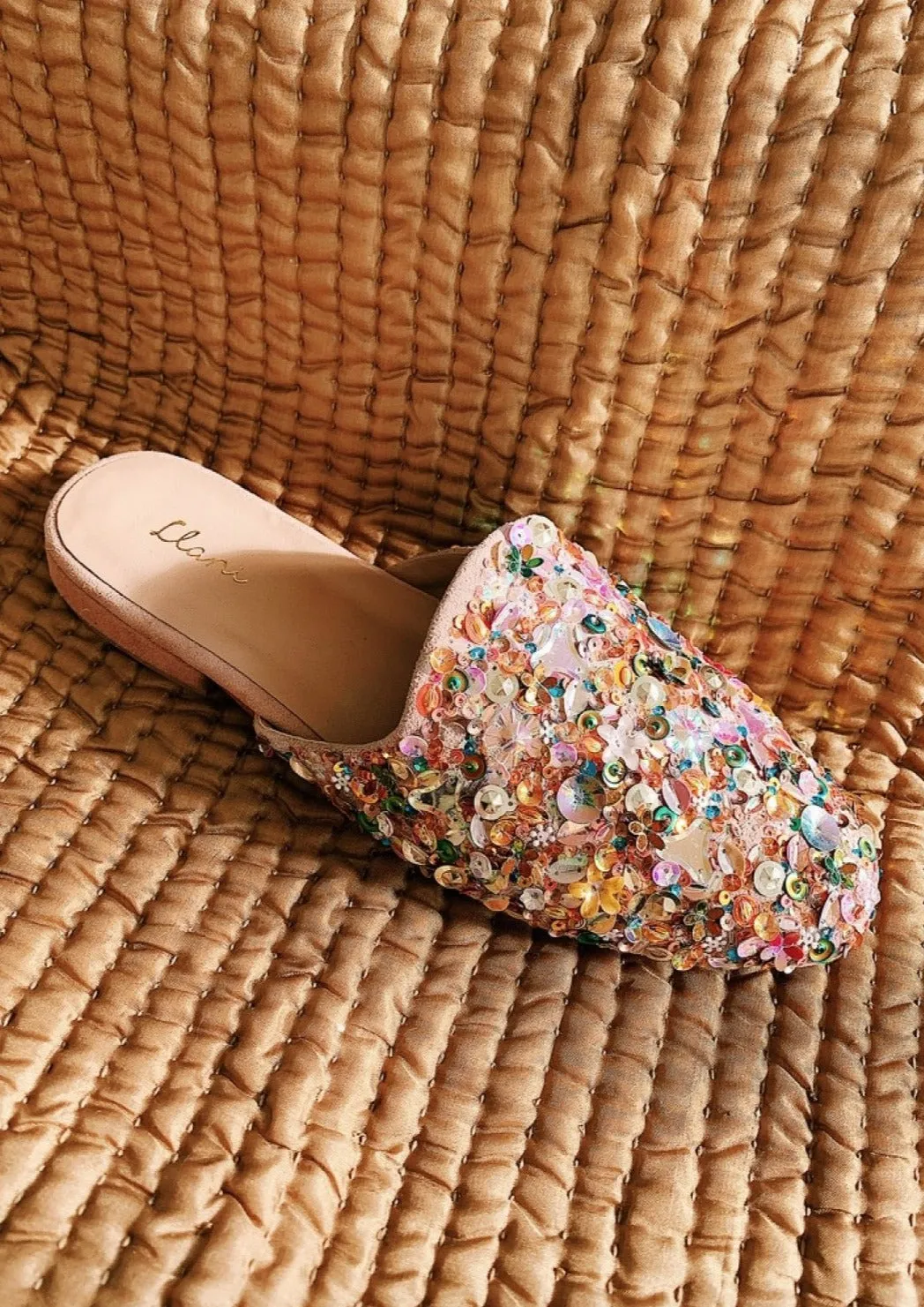 Confetti Slides Peach by Llani