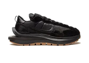 Nike Vaporwaffle Sacai Off Noir