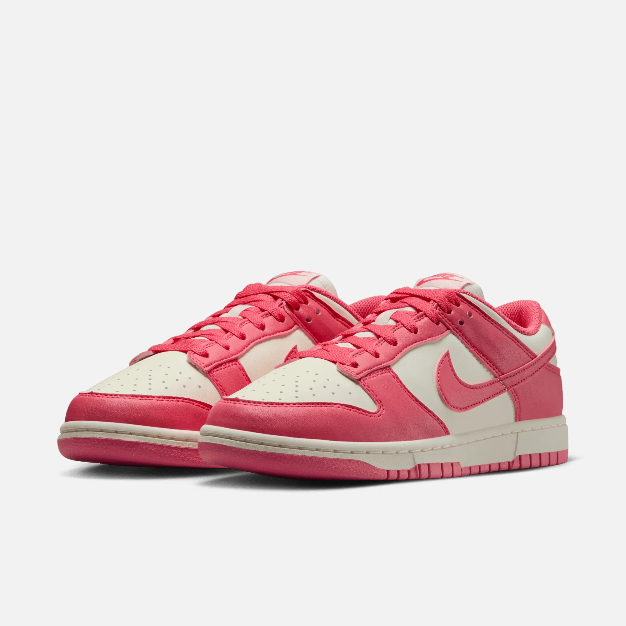 Nike Women's Dunk Low Next Nature Aster Pink