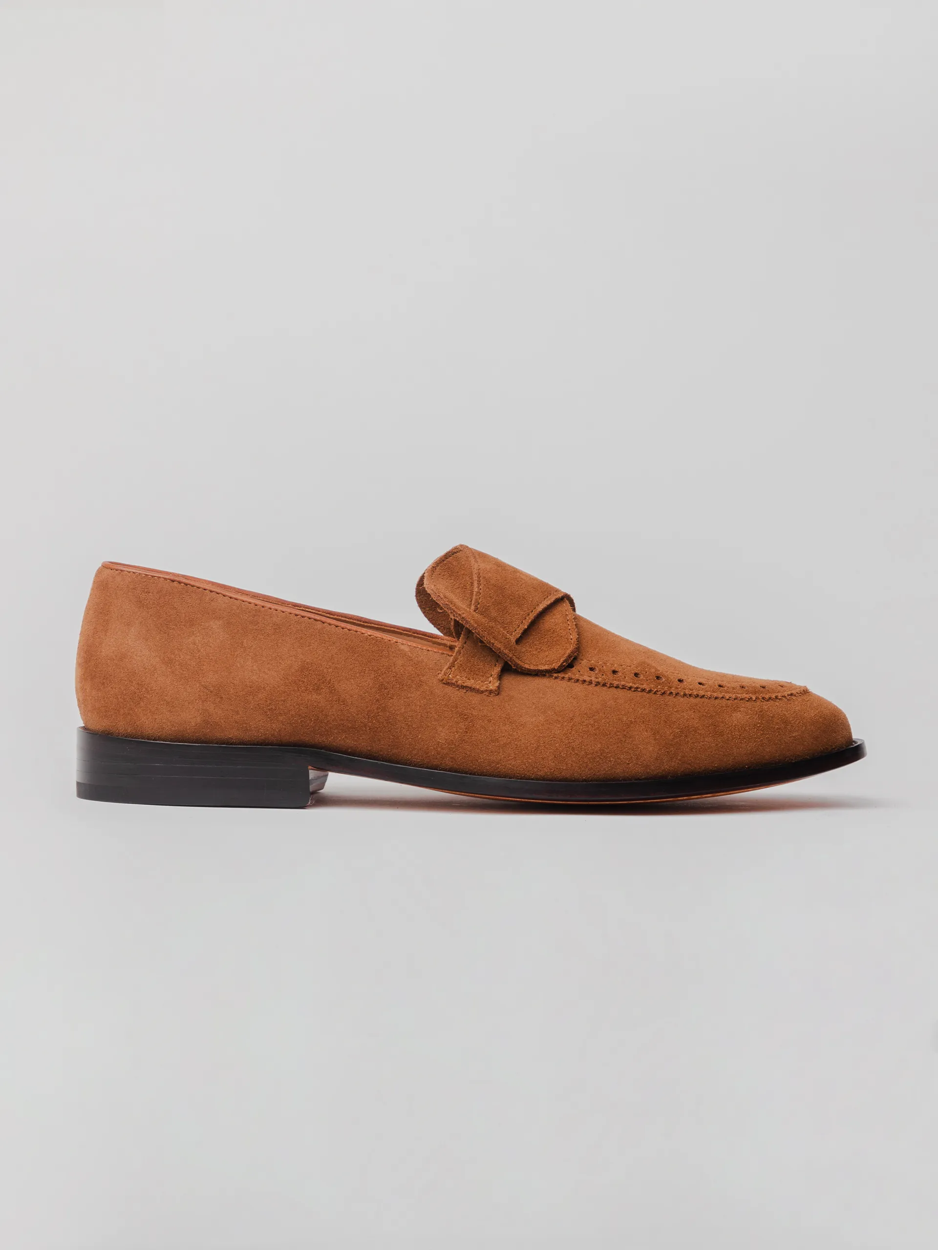 Rakish Loafer - camel Suede